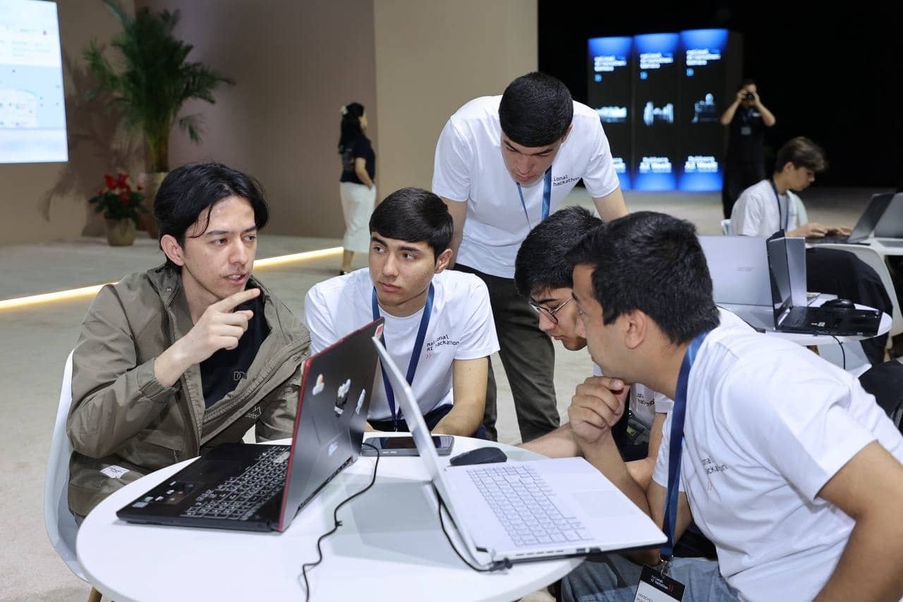 "Umummilliy AI Hackathon": Ta'lim yo'nalishida 1-o'rin!